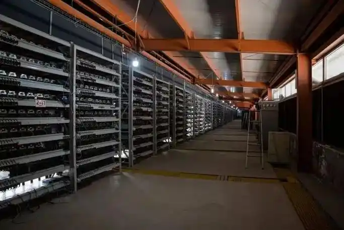 Chinese mining rig amidst the bustling crypto landscape